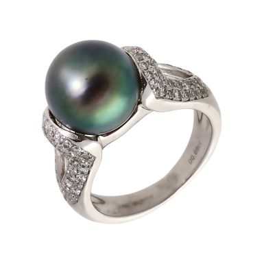 Pre-Owned 18ct White Gold Black Pearl & Diamond Dress Ring