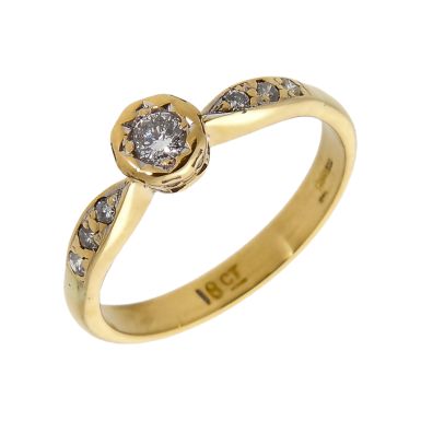 Pre-Owned 18ct Yellow Gold Diamond Solitaire & Shoulders Ring